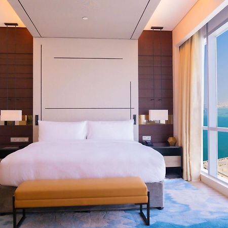 Hilton Bahrain Hotel Manama Exterior foto